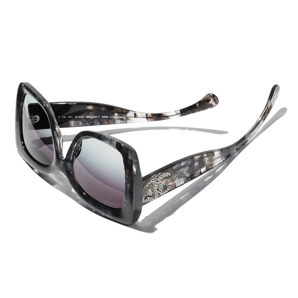 CHANEL 5555 Cat-Eye